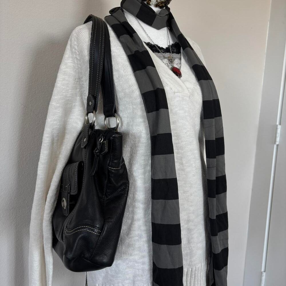 Grey oversized gap sweater